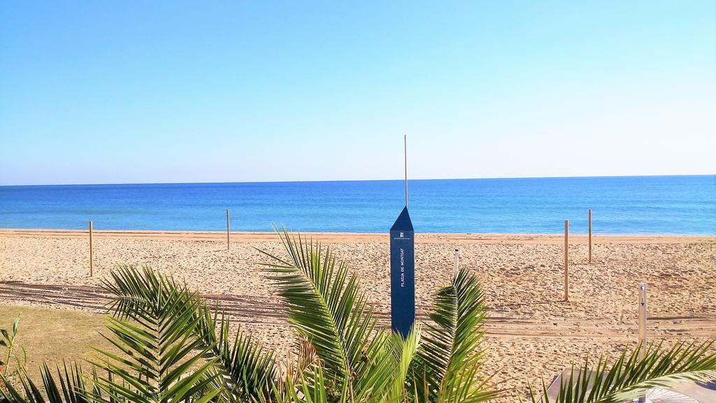 Claire Seaview & Beach-Apartment Montgat Exteriör bild