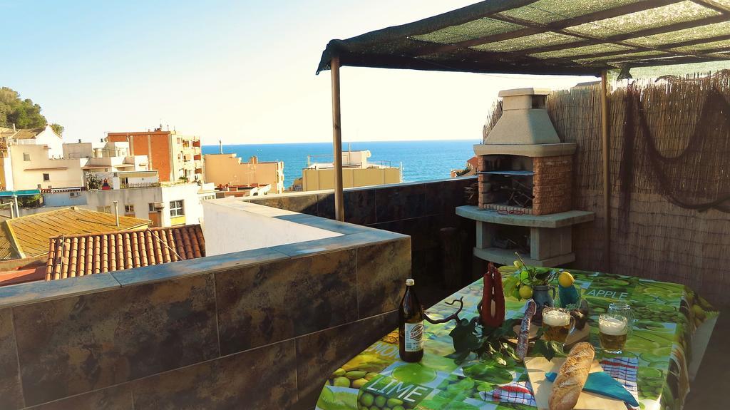 Claire Seaview & Beach-Apartment Montgat Exteriör bild