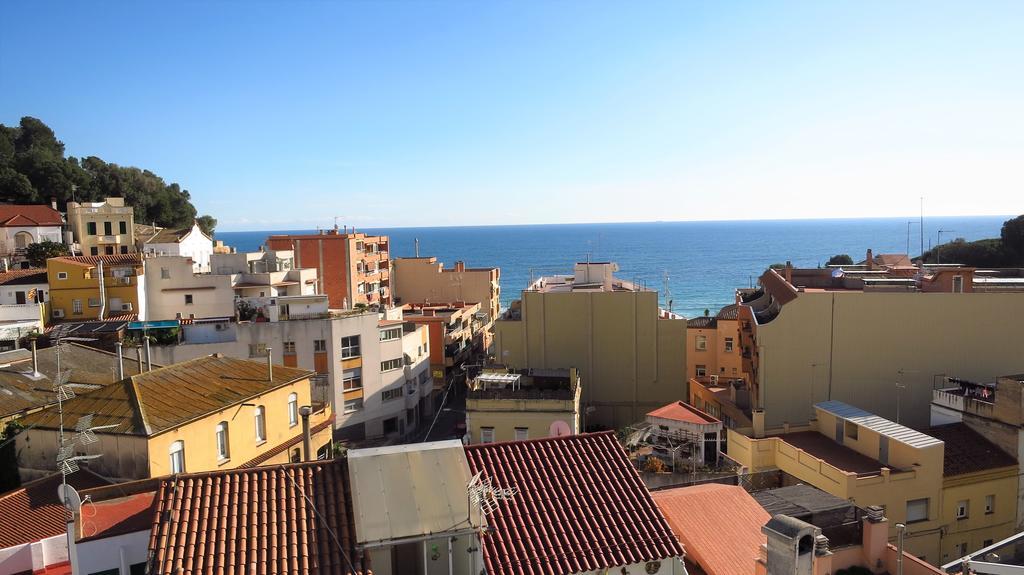 Claire Seaview & Beach-Apartment Montgat Exteriör bild