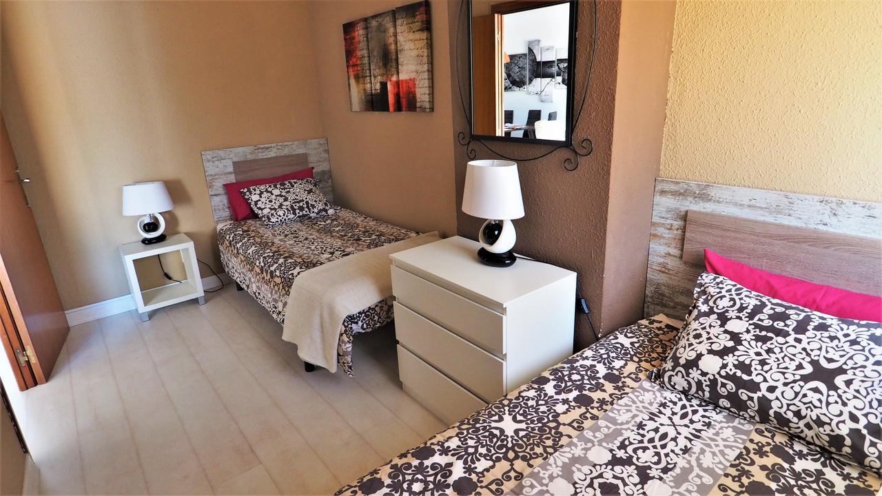 Claire Seaview & Beach-Apartment Montgat Exteriör bild