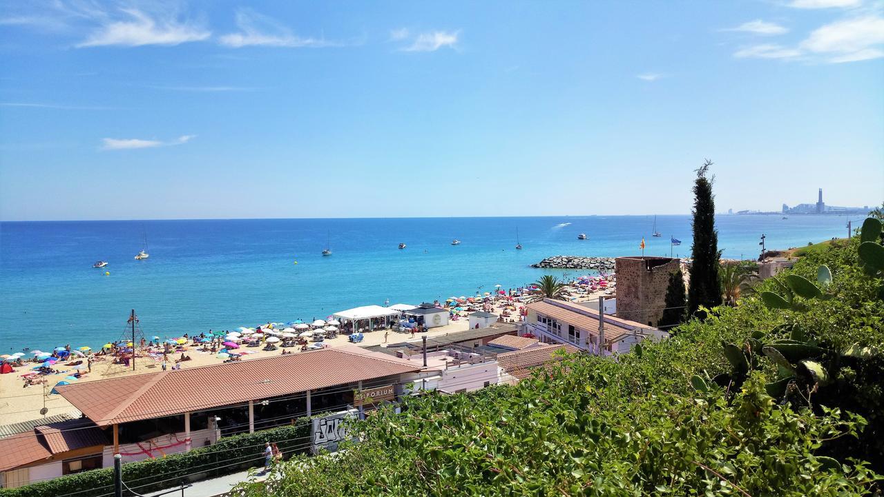 Claire Seaview & Beach-Apartment Montgat Exteriör bild